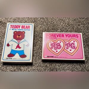 VTG Fox Run Teddy Bear & Valentines Heart Large Metal Cookie Cutters